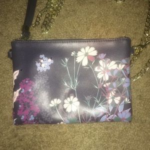 Crossbody bag
